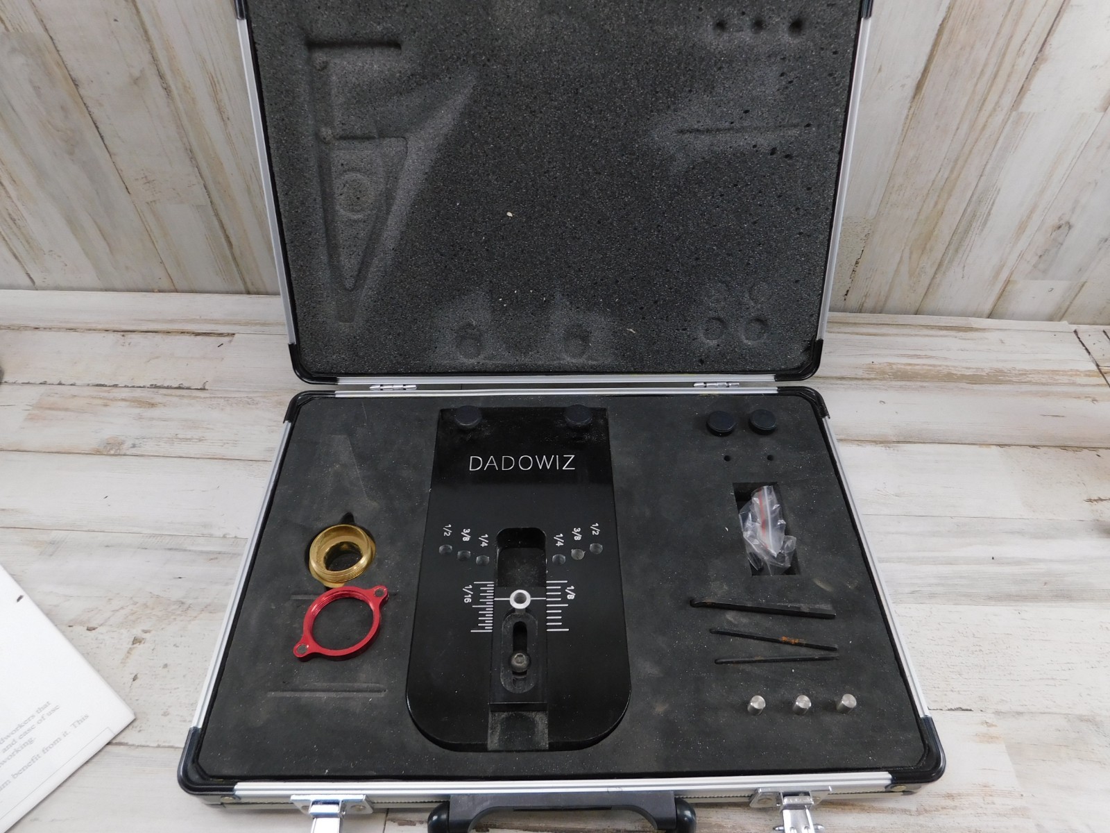 Vtg Dadowiz Precision Dado Fixture Jig for Router I Metal Case Woodworking Tool
