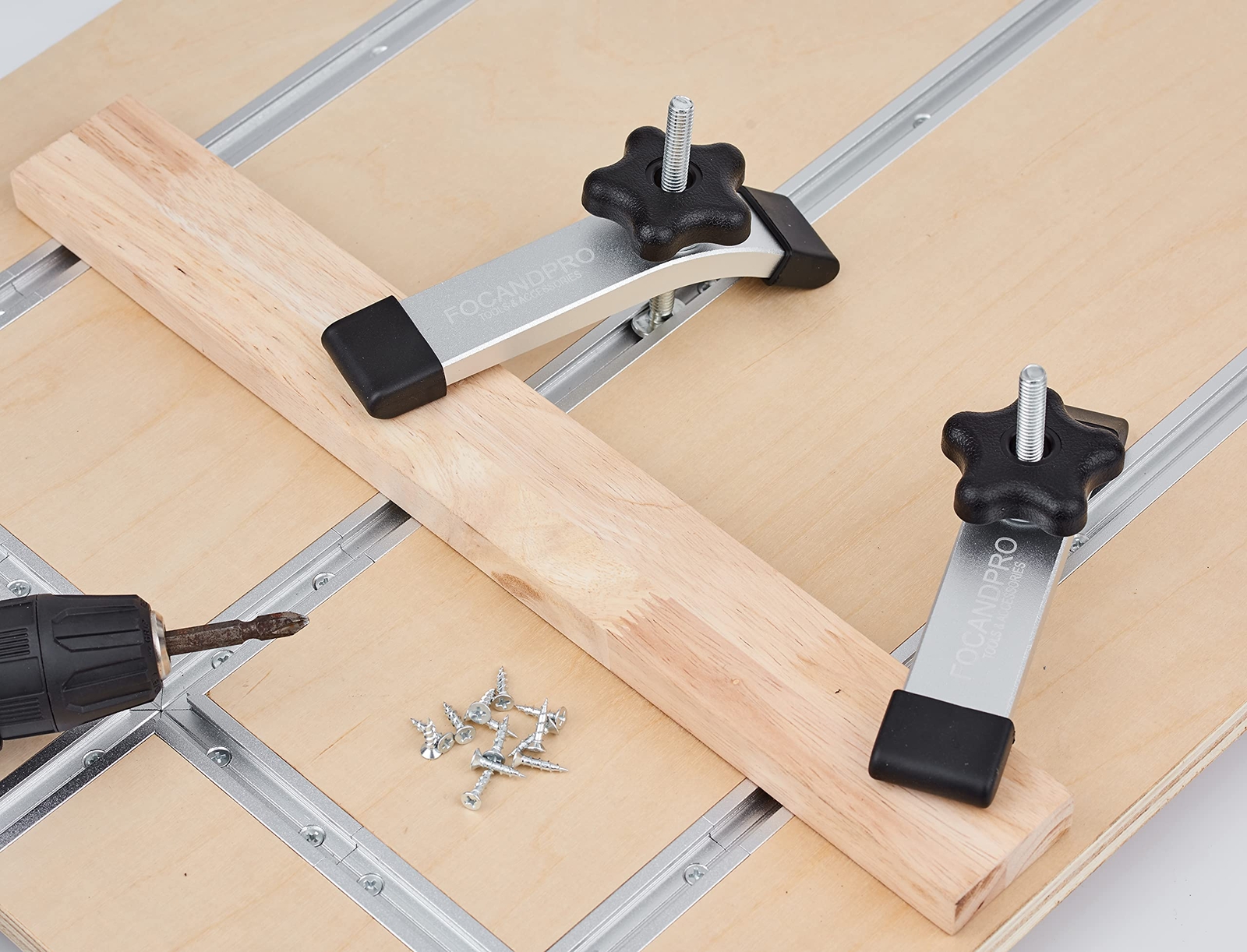 T-Track 24″ with Wood Screws Double-Cut Aluminum Predrilled Holes 4-Pack