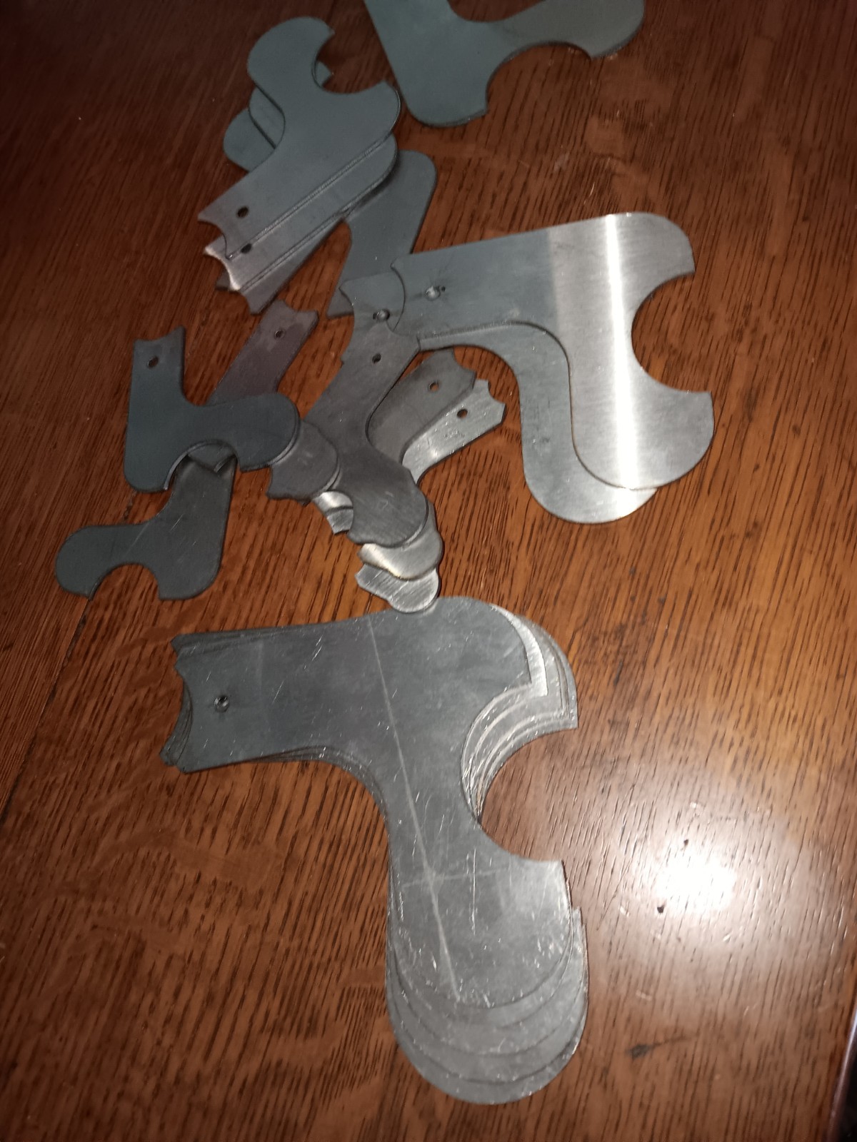 Set of 18 METRIC? ..RADIUS Guide Templates – Metal Jig Templates