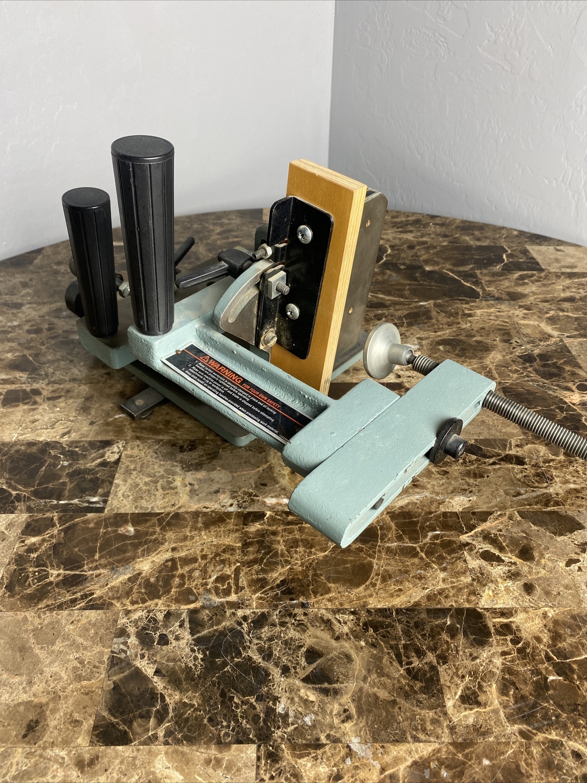 Delta Table Saw Universal Tenoning Jig #1345985 Tenon Vise Clamp Fixture
