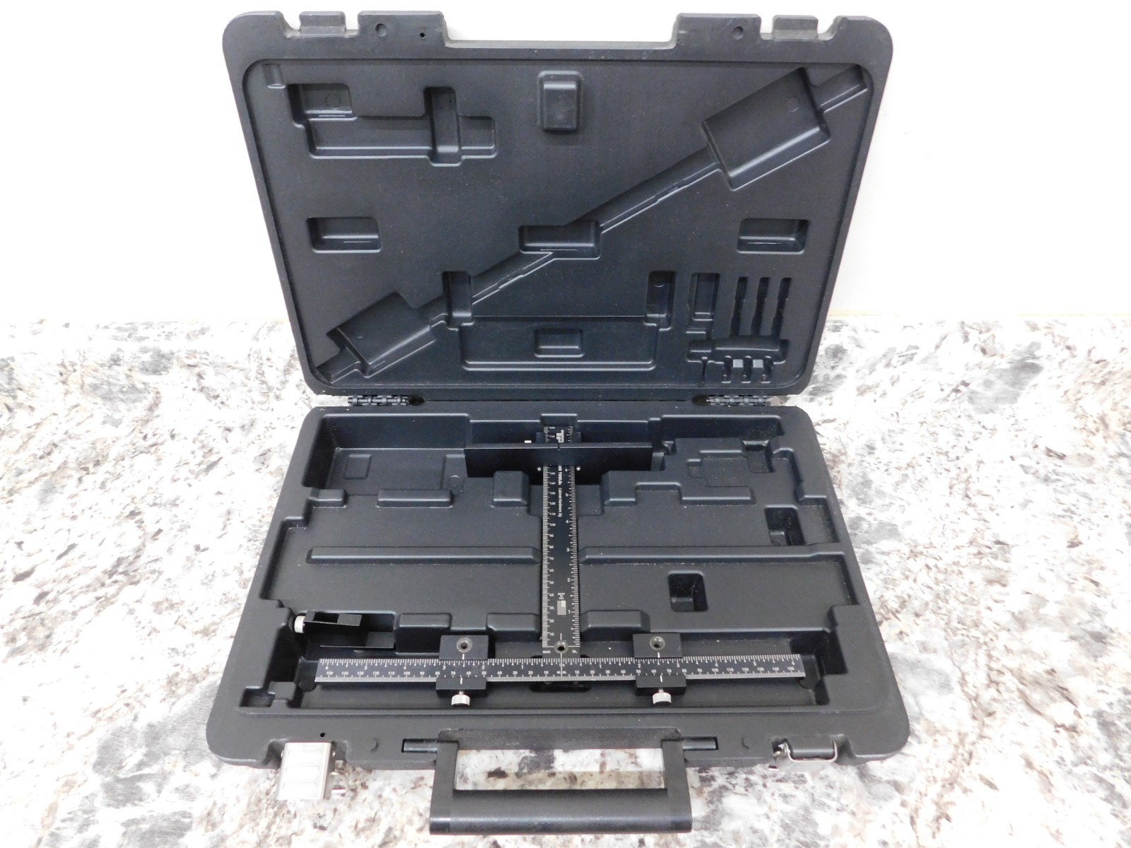 TRUE POSITION TOOLS TP-CHJ-MAX Cabinet Hardware Jig