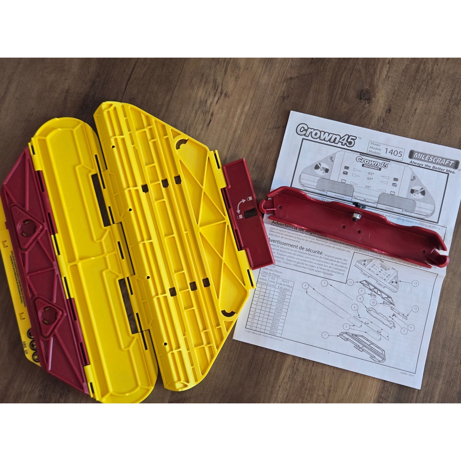 Milescraft Crown45 Crown Molding Jig for Miter Saws 1405 Yellow Red