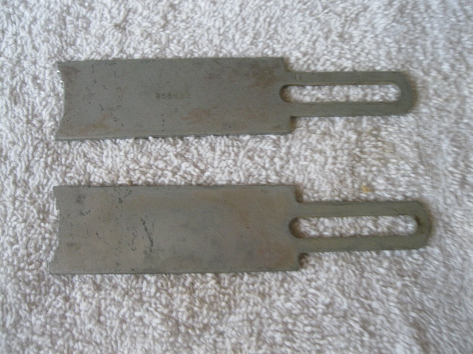 PORTER CABLE PORTER-CABLE OEM 858633 Gage ROUTER DOOR JIG (2)