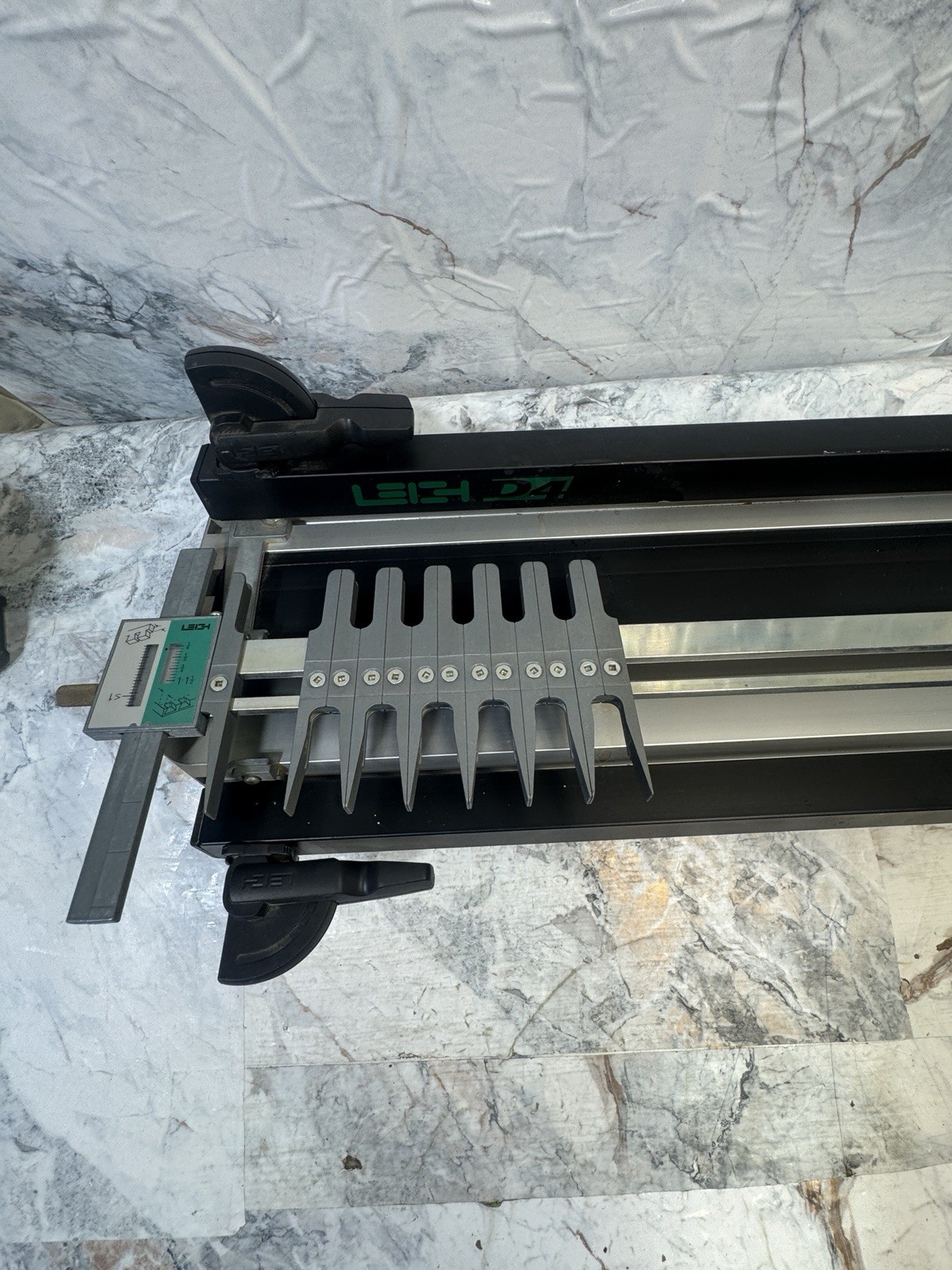 Leigh D4 24 inch Dovetail Jig