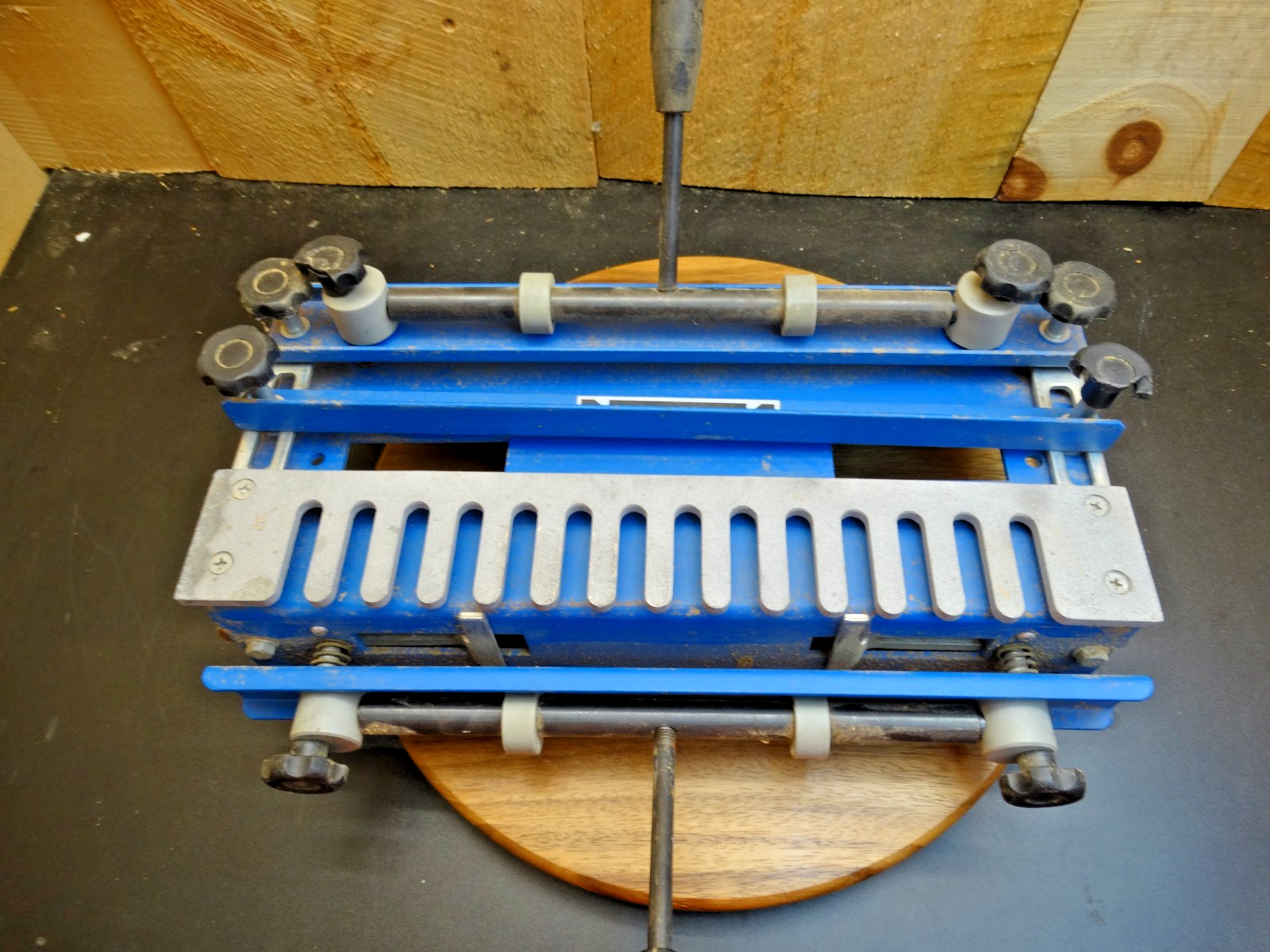 Central Machinery 12″ Dovetail Template Model 34102 – Up to 12″ x 1-1/4″ Lumber