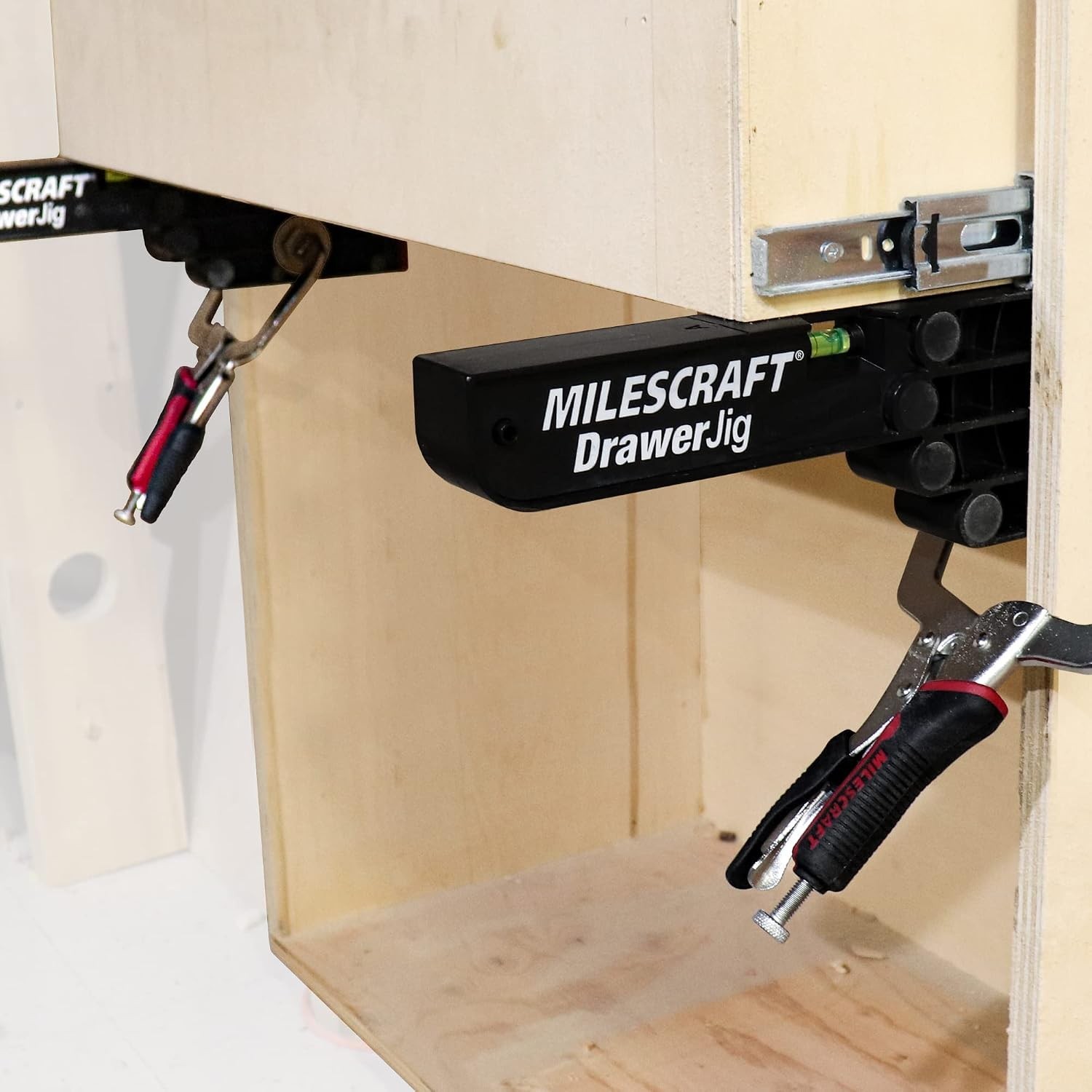 1341 Drawer Jig – Reversible Jigs for Easy Drawer Installation, Built in leve…