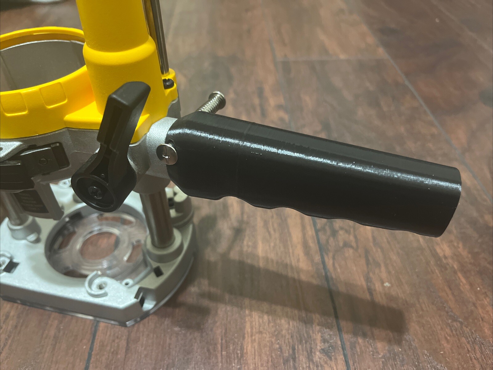 DeWalt DNP612 Plunge Base Router Grip Handle With Plunge Action Lockout
