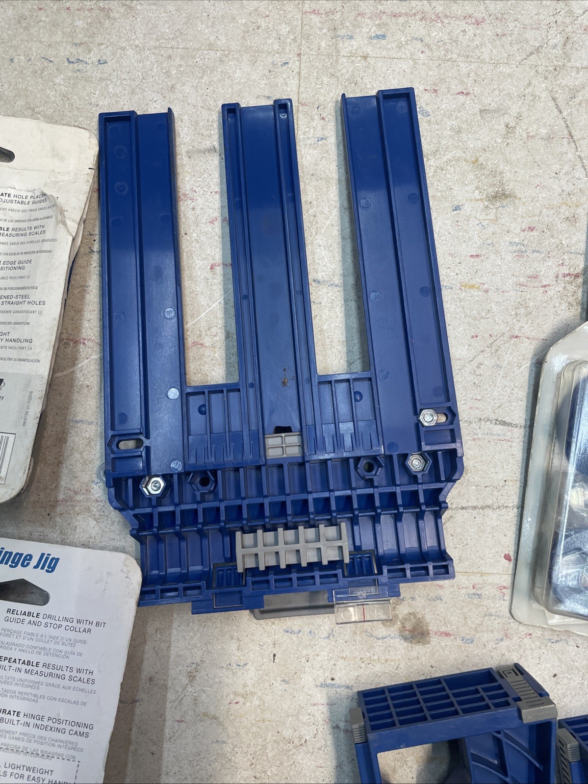Kreg (16) New & Used Tools K4 Pocket Hole Jig ,Hinge, bench Clamps Plus More ￼