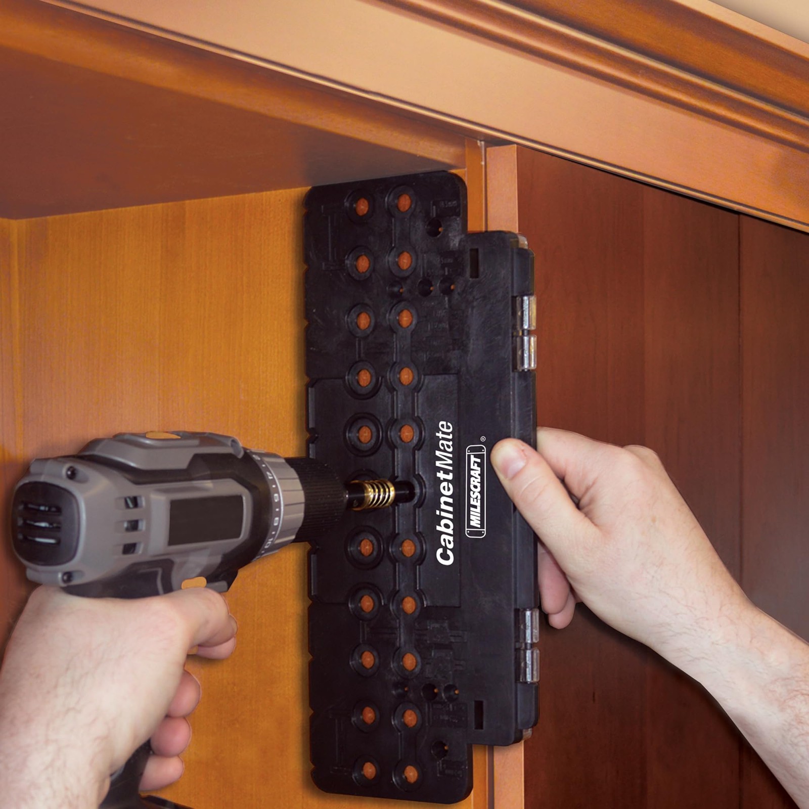 Milescraft 7300 Cabinet Kit – Cabinet Hardware Jig, Shelf Pin Jig, Hinge Jig …