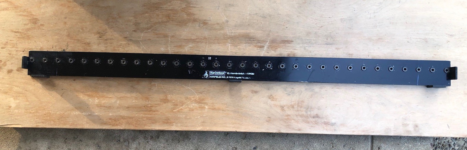 HAFELE KG NAGOLD WEST GERMANY SHELF PIN JIG 101 CM LONG